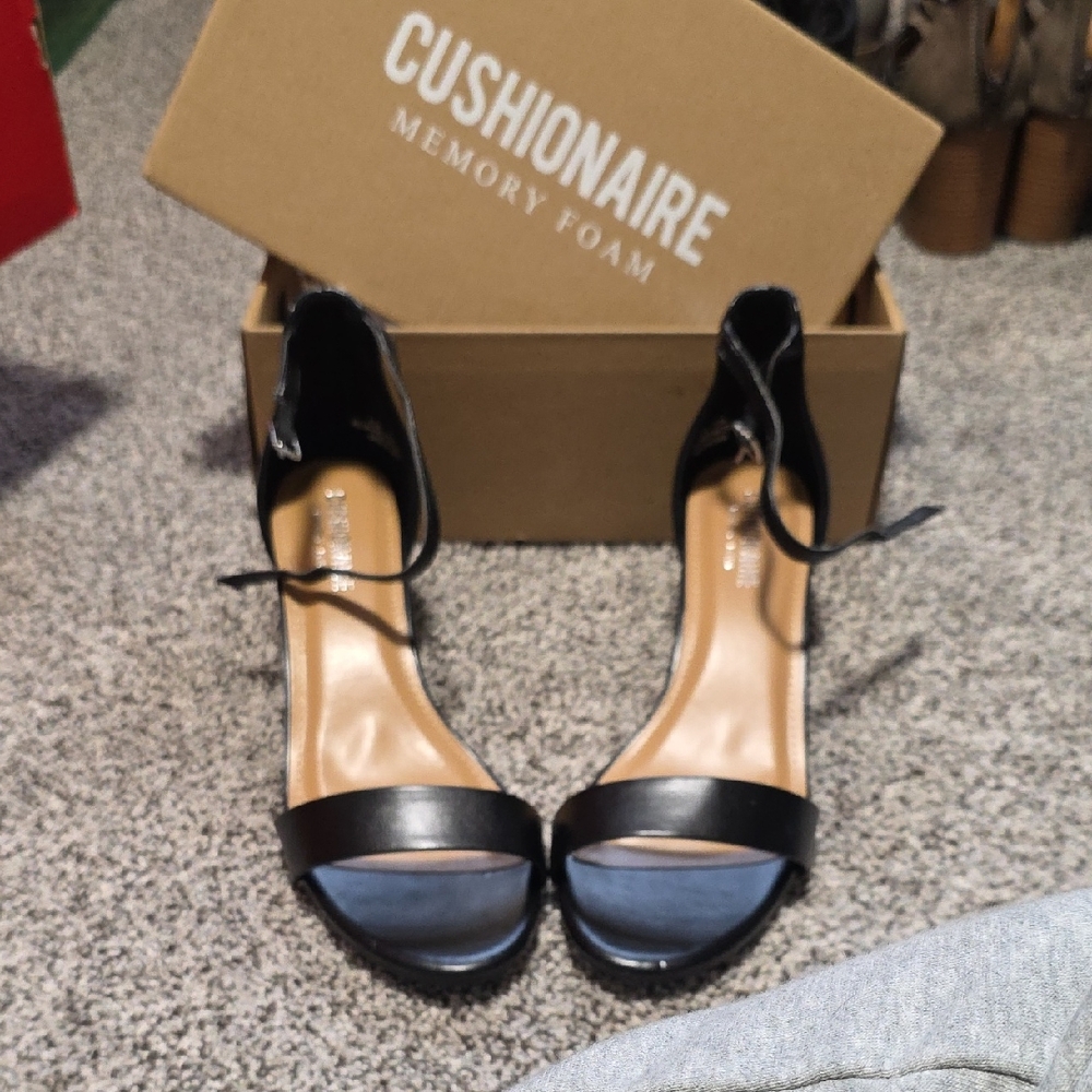 Cushionaire Women's Black Strappy Heels